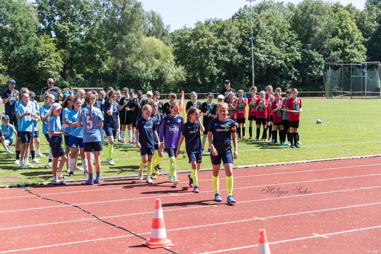 Bild 83 - Loewinnen Cup